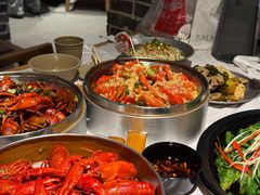 -巴厘龙虾·榜首油焖大虾(音乐学院·沿江酒馆店)