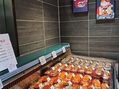 -胖东来生活广场(健康路店)