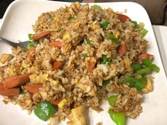 辣子鸡丁炒饭-万新村炒饭