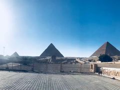 -吉萨金字塔群