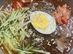 -韩风烤牛肉冷面店