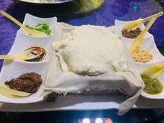 -95号酱骨·一块豆腐(展春园西路店)