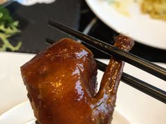 脆皮乳鸽-越宴(西施山路店)