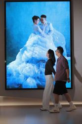 -乐派诗婚纱摄影