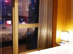-上海外滩茂悦大酒店