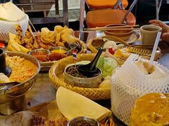 -清迈清迈巷口小排档(烟台山店)