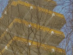 -鹅岭公园瞰胜楼