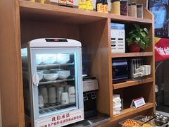 -南城香·饭香串香馄饨香(青年路店)