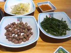 -唯成•韩国炭火烤肉 유성고기