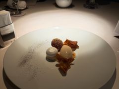 -三嚥阁 La Villa Restaurant