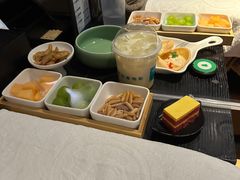 -金色印象·4K影院式足体养生(杨家坪西郊店)
