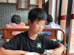 -唐师傅湘西名菜馆(武陵路店)