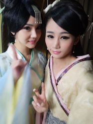 -盘子女人坊古装写真摄影(厦门总店)