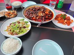 -粉墨特色菜·烧烤音乐酒馆
