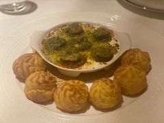 -Mogul Eatery·大亨餐酒馆