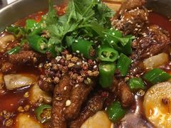 -万重锦·人文川菜馆(骡马市店)