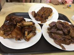 -桥香园云南过桥米线(金马碧鸡店)