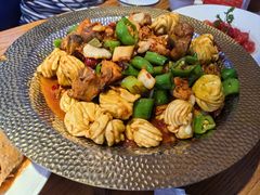 -俭寨大盘鸡·缸子肉·小公鸡·新疆菜(云通店)