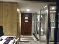 -简洛澜山酒店(武汉光谷步行街店)