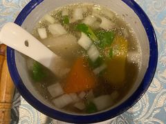 新疆缸缸肉-巴扎美食·新疆菜·西域歌舞表演餐厅(新疆大厦店)