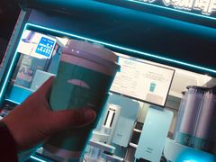 -COFE+机器人现磨咖啡(中山公园十字路口店)