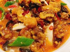 -三江源美食城