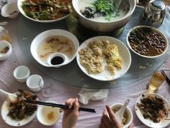 -天乐农家鱼头王(天目湖店)