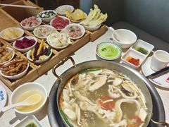 -芭夯兔·无骨兔汤锅(华阳店)