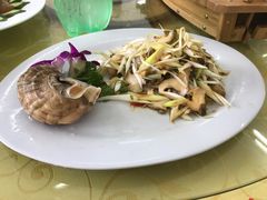 -日照大牌檔•小船海鲜(万平口店)