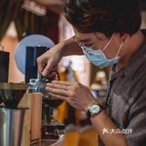 中古欧式cafe，路过一眼爱上，黑胶唱片慢生活🎵