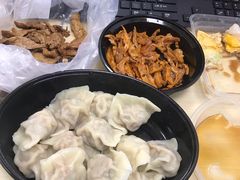 -盒马鲜生(红莲店)