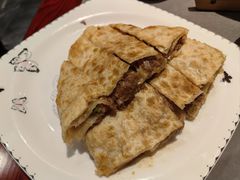 四皮三馅牛肉饼-燕春楼(海河华鼎店)