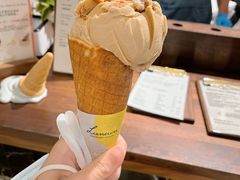 海盐焦糖冰淇淋-LUNEURS月乐诗·法式冰淇淋(环贸店)