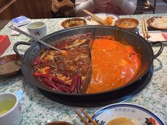 -鸿姐老火锅(花园路店)