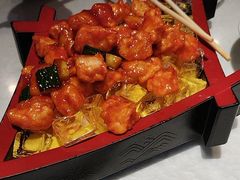 -辣小妮de川菜馆(红旗Mall店)