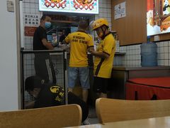 大堂-冒菜西施·非遗冒菜(总店)