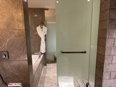 -重庆解放碑威斯汀酒店