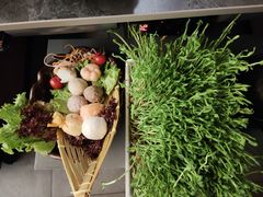 -湊湊火锅·茶憩(杭州湖滨银泰in77店)
