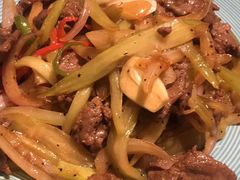 -爱啤精酿·民谣酒馆(滨江店)