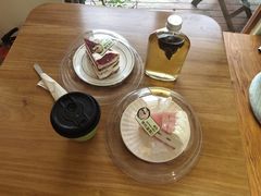 红丝绒蛋糕-有猫主题·治愈系猫咖(曾厝垵店)
