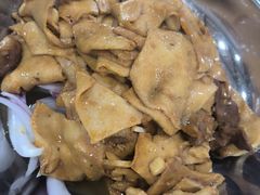 -湖南人家湘菜馆(镇江路店)