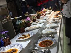 -怡人怡口牛排海鲜自助(飞龙大厦店)