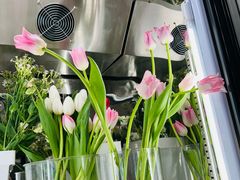 -亭亭鲜花店(中山北路店)