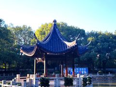 -汇龙潭