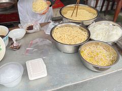 自助取餐区-找不到凉面(新都粮食局毗河油厂职工宿舍大院店)