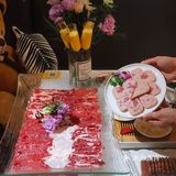 南京最浪漫的火锅｜欢迎来到花花世界