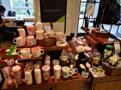 零售区-星巴克臻选(广州沙面店)