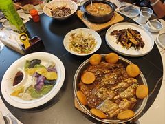 -五谷丰登农家院·地道胶东菜·海鲜烧烤(威海店)