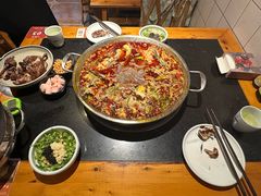 -小饕荟雅安贡椒鱼鲜馆(广福桥店)