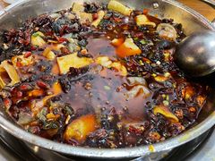 黑竹香鸡小锅-黑竹香鸡(营和巷店)